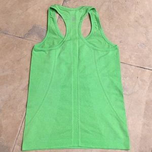 Lululemon Run Swiftly Tech Racerback Tank Top sz 4